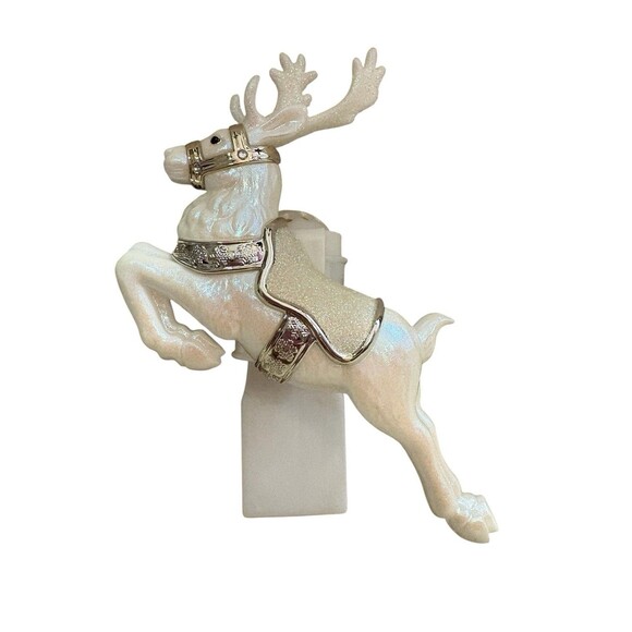 Bath & Body Works Lot of 2 Wallflower Plug ins PRANCING REINDEER and POINSETTIA - Picture 2 of 12